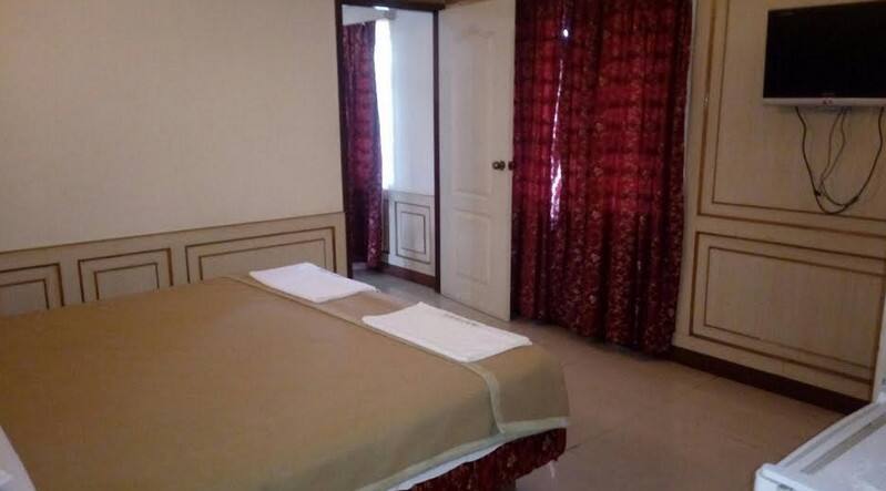 Jewel Park Hotel, Kundapura 2